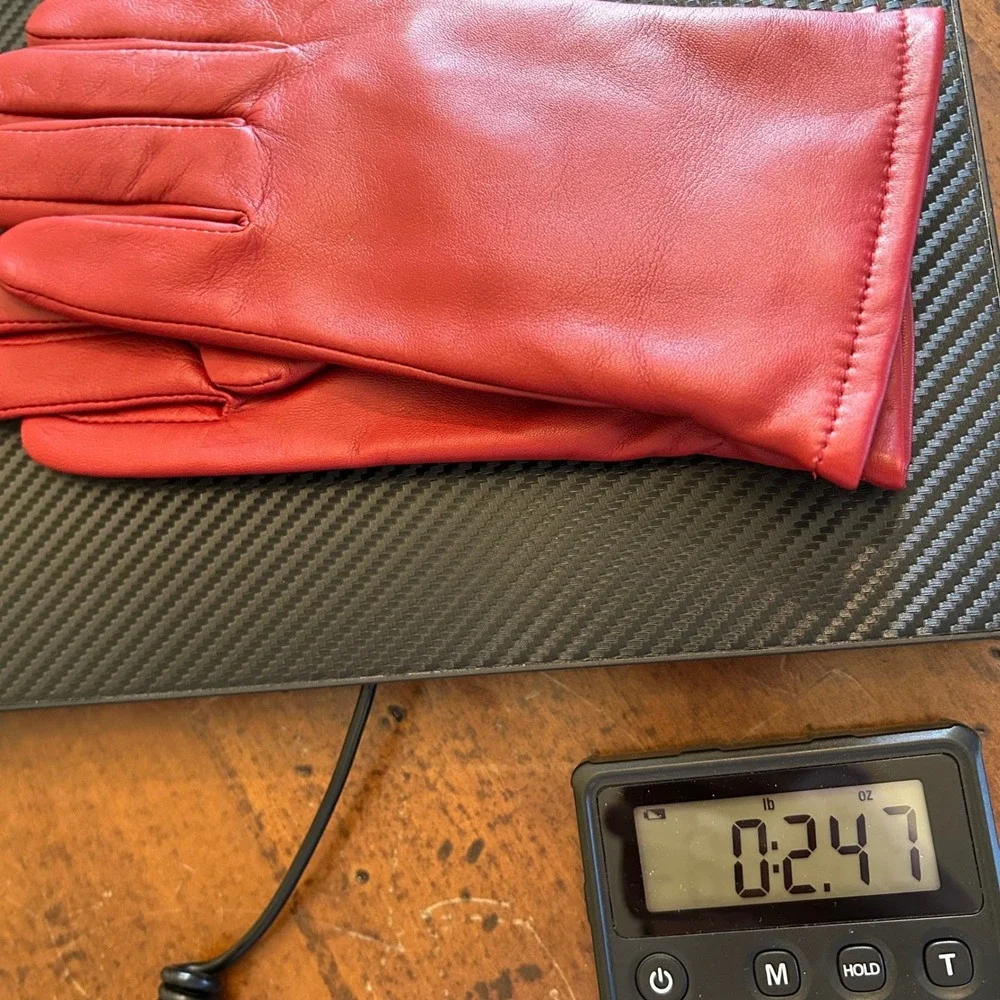 NWT Pratt and Hart Womens Broadway Cherry Red Leather Gloves Size 7.5 Thinsulate